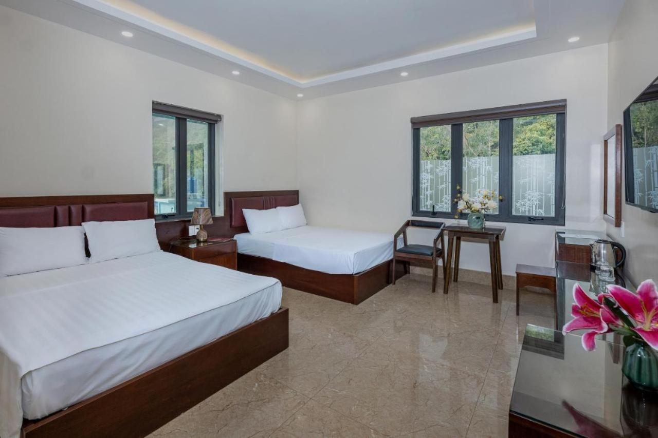 Aroma Cat Ba Sea View Hotel Chan Chau Eksteriør billede